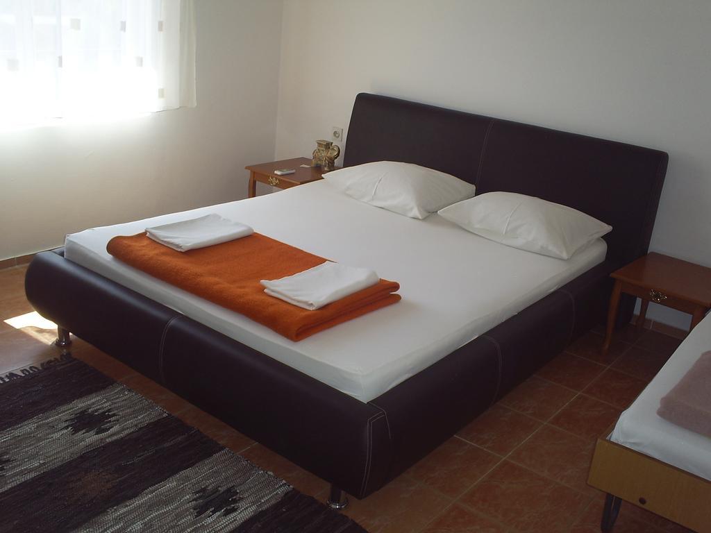 Apartmani Dado Ulcinj Extérieur photo