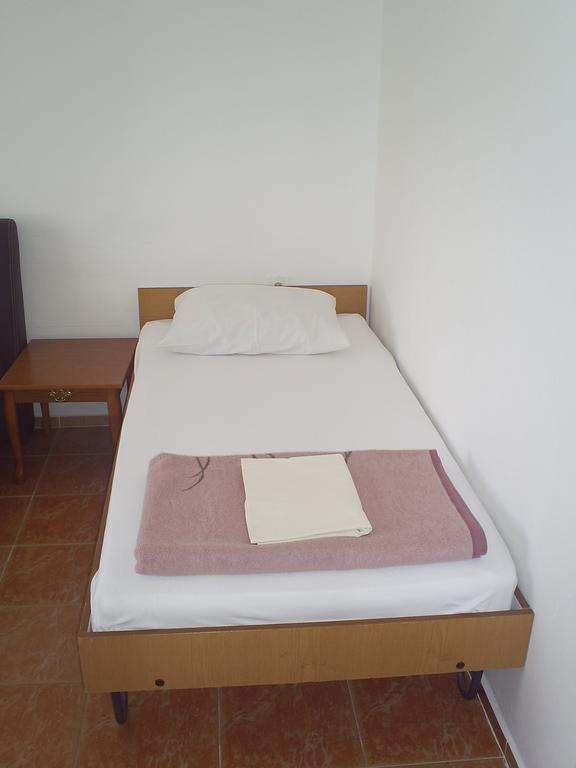 Apartmani Dado Ulcinj Extérieur photo