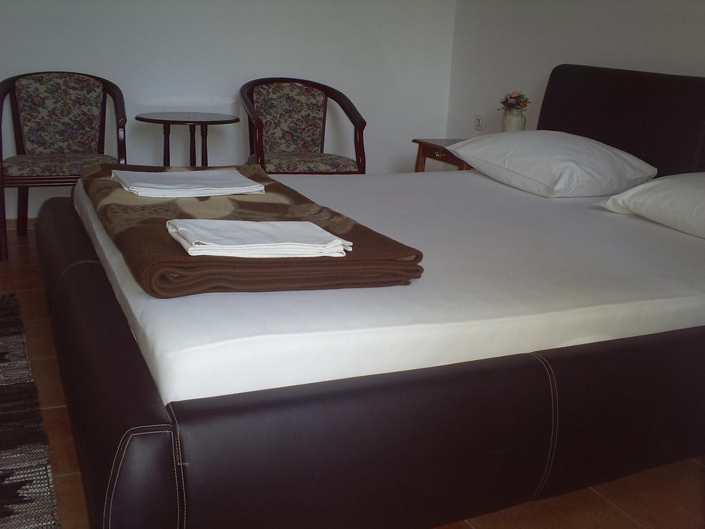Apartmani Dado Ulcinj Extérieur photo
